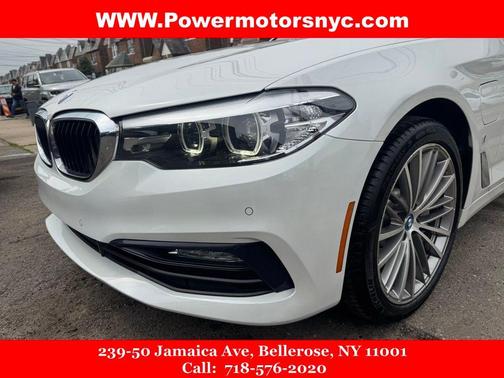 White Metallic 2018 BMW 530e iPerformance