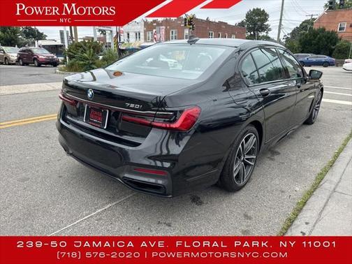 2022 BMW 750 i xDrive