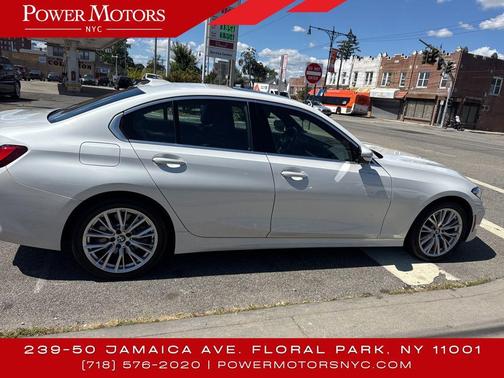 2024 BMW 330 330i Sedan