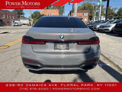 2022 BMW 750 i xDrive