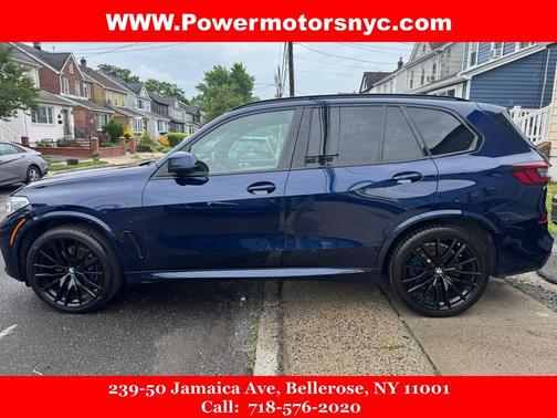 Blue 2021 BMW X5 xDrive40i