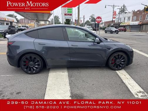 2022 Tesla Model Y Performance Dual Motor All-Wheel Drive
