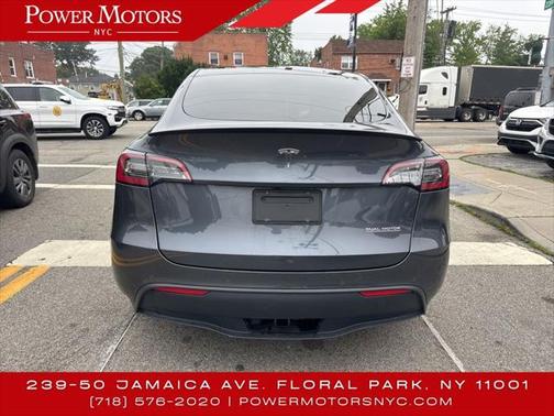 2022 Tesla Model Y Performance Dual Motor All-Wheel Drive