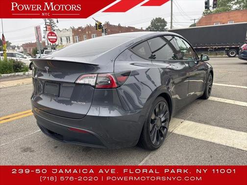 2022 Tesla Model Y Performance Dual Motor All-Wheel Drive