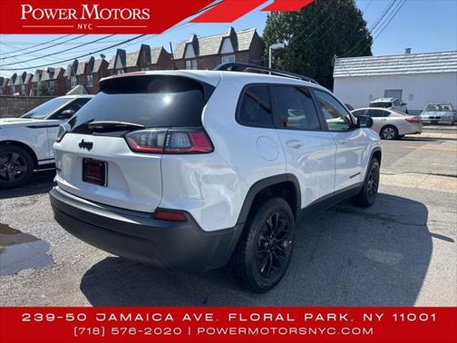 2023 Jeep Cherokee Altitude