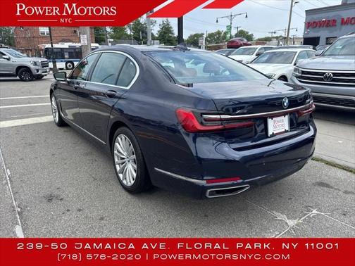 2022 BMW 740 i xDrive