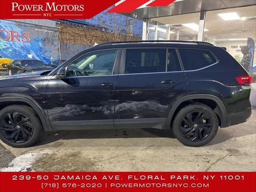 2022 Volkswagen Atlas 3.6L SE w/Technology