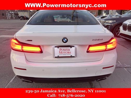 2022 BMW 530 i xDrive