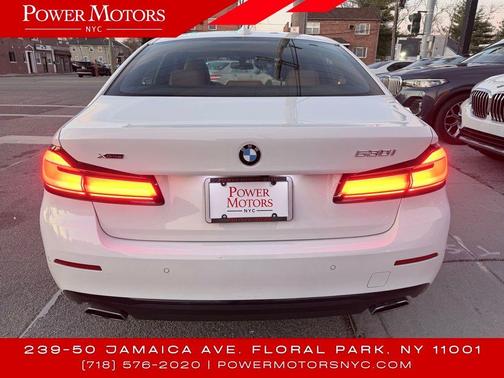 2022 BMW 530 i xDrive