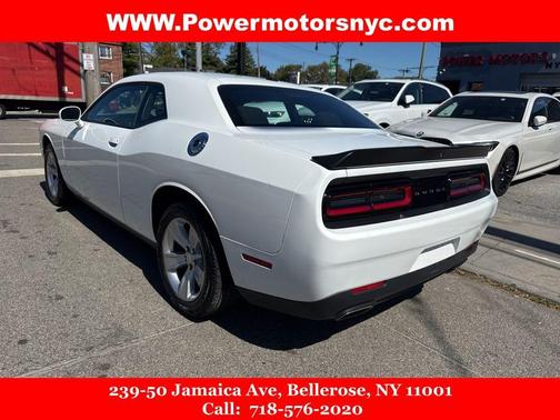 2023 Dodge Challenger SXT