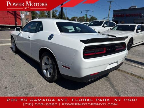 2023 Dodge Challenger SXT