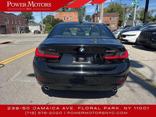 2021 BMW 330 xDrive