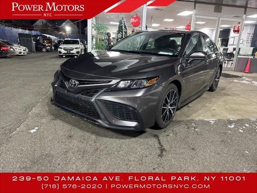 2021 Toyota Camry SE