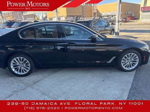 2022 BMW 530 i xDrive