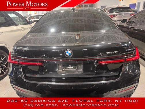 2020 BMW 740 i