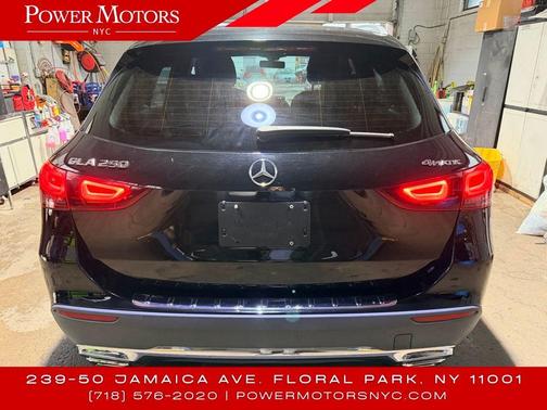 2021 Mercedes-Benz GLA 250 Base 4MATIC