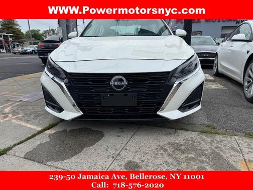 White 2024 Nissan Altima 2.5 SV
