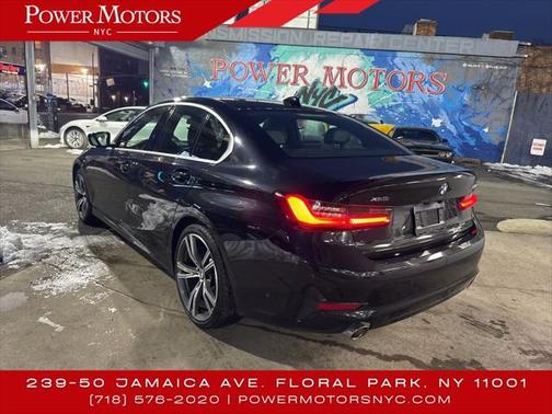 2022 BMW 330 xDrive