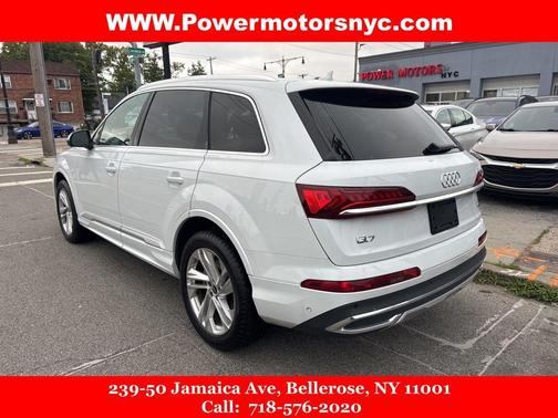 2023 Audi Q7 55 Premium Plus