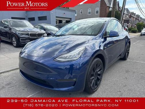 2022 Tesla Model Y Long Range Dual Motor All-Wheel Drive