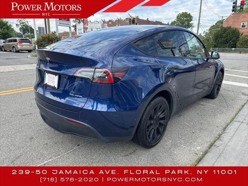 2022 Tesla Model Y Long Range Dual Motor All-Wheel Drive