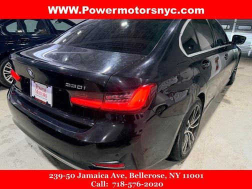 2021 BMW 330 i xDrive