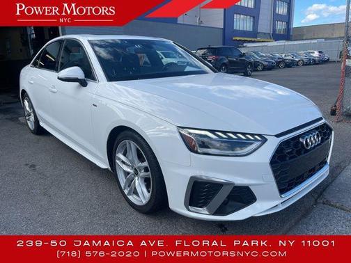 2022 Audi A4 45 S line Premium Plus