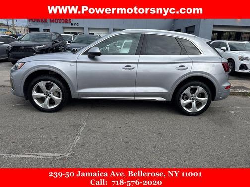 2022 Audi Q5 45 S line Prestige