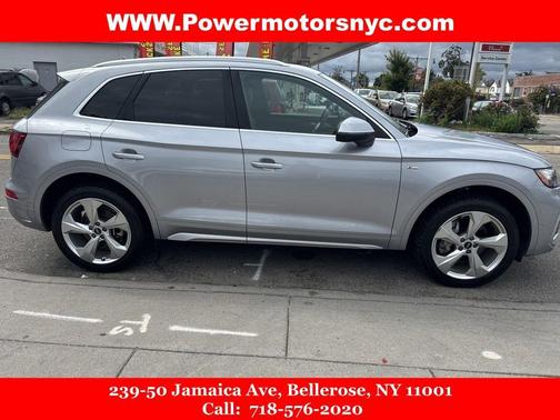 2022 Audi Q5 45 S line Prestige