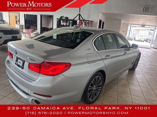 2019 BMW 530e xDrive iPerformance