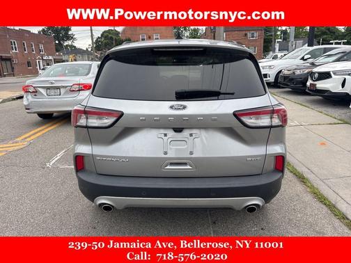 2021 Ford Escape Titanium