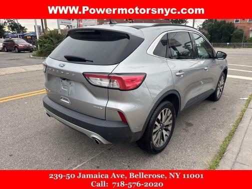 2021 Ford Escape Titanium