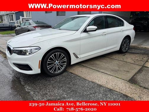 Alpine White 2019 BMW 540 i xDrive