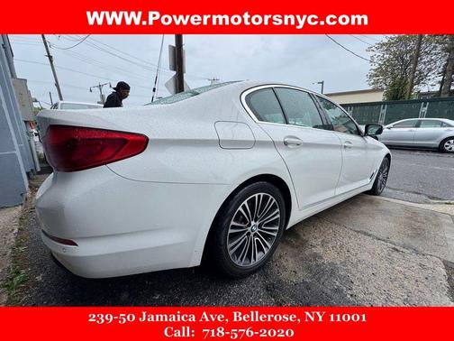 Alpine White 2019 BMW 540 i xDrive