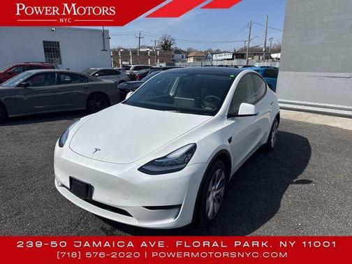 2022 Tesla Model Y Long Range Dual Motor All-Wheel Drive