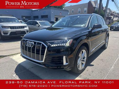 2023 Audi Q7 55 Premium Plus