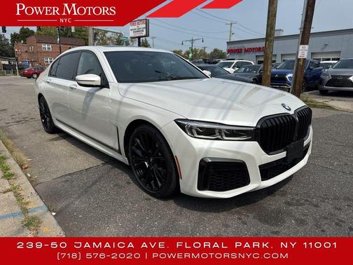 2021 BMW 750 i xDrive