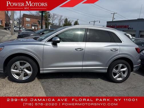 2022 Audi Q3 40 Premium Plus