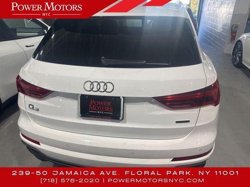 2023 Audi Q3 45 S line Premium