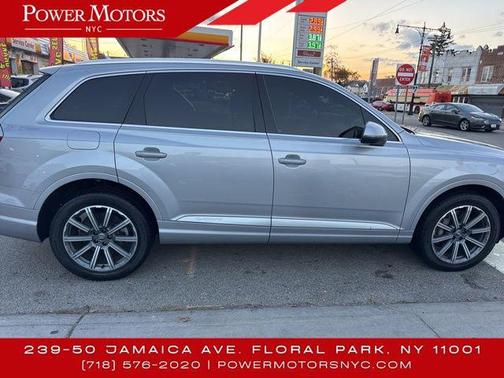 2019 Audi Q7 55 Premium Plus
