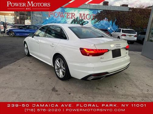 2022 Audi A4 45 S line Premium Plus
