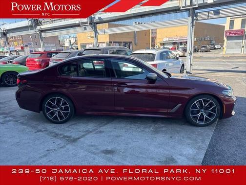 2022 BMW M550 i Xdrive