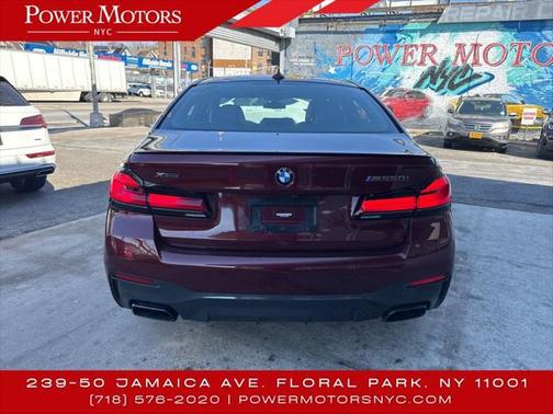2022 BMW M550 i Xdrive