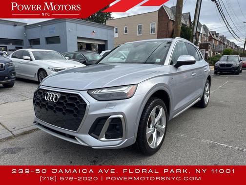 2022 Audi Q5 45 S line Prestige