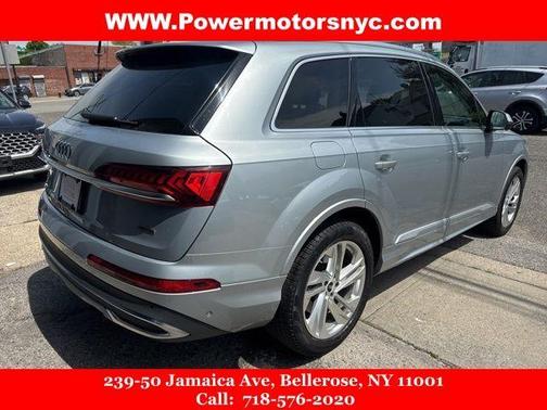 2023 Audi Q7 55 Premium Plus