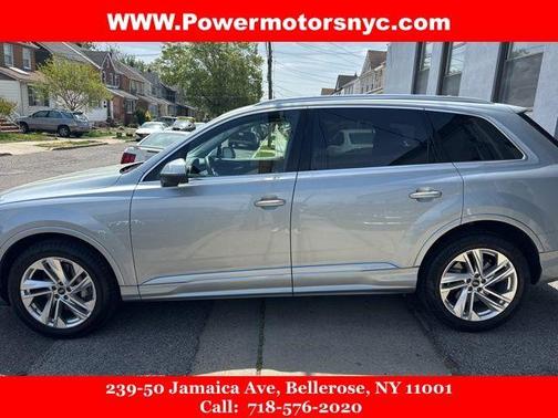 2023 Audi Q7 55 Premium Plus