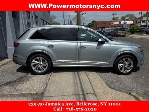 2023 Audi Q7 55 Premium Plus
