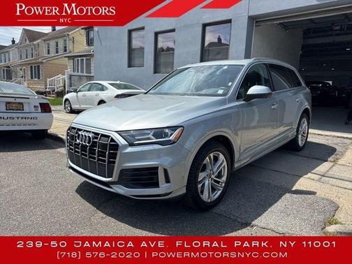 2023 Audi Q7 55 Premium Plus