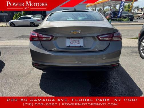 2022 Chevrolet Malibu FWD LT