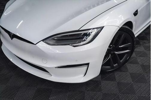 2021 Tesla Model S Plaid
